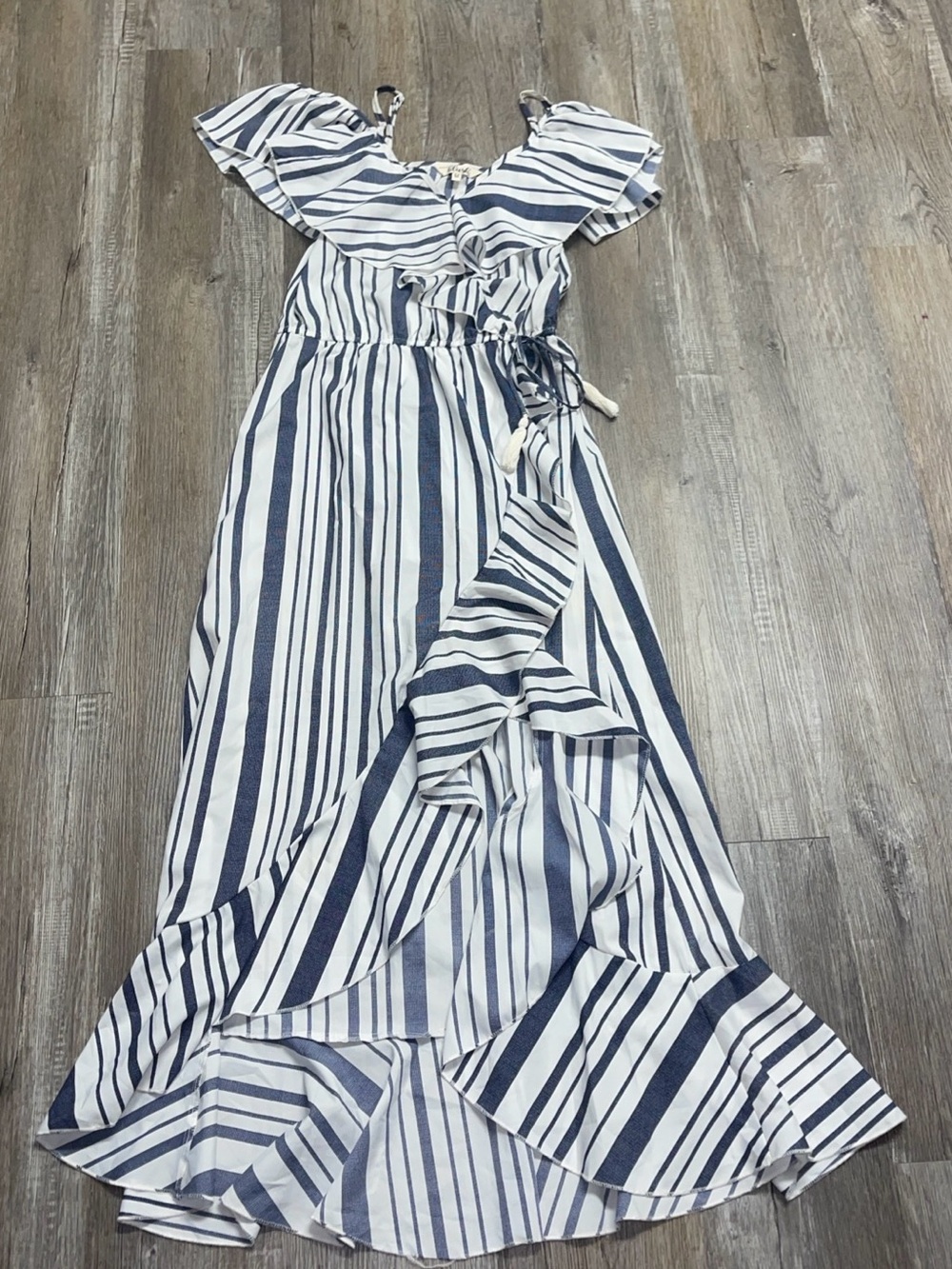 Blush Flutter Sleeve Striped Ruffle Off The Shoulder Dress Blue And White Size M